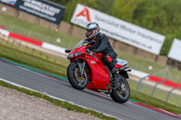 Castle-Combe-2019;PJ-Motorsport-Photography-2019;donington-no-limits-trackday;donington-park-photographs;donington-trackday-photographs;no-limits-trackdays;peter-wileman-photography;trackday-digital-images;trackday-photos